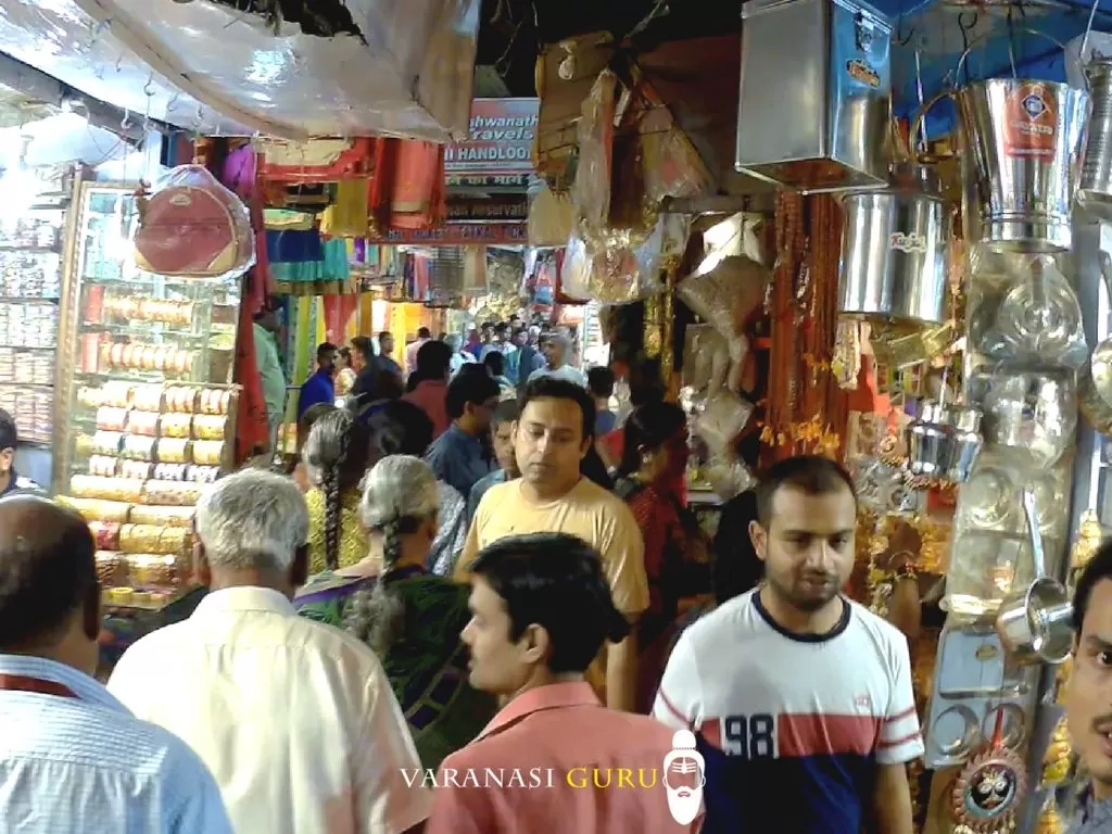 Vishwanath Gali, shopping in varanasi