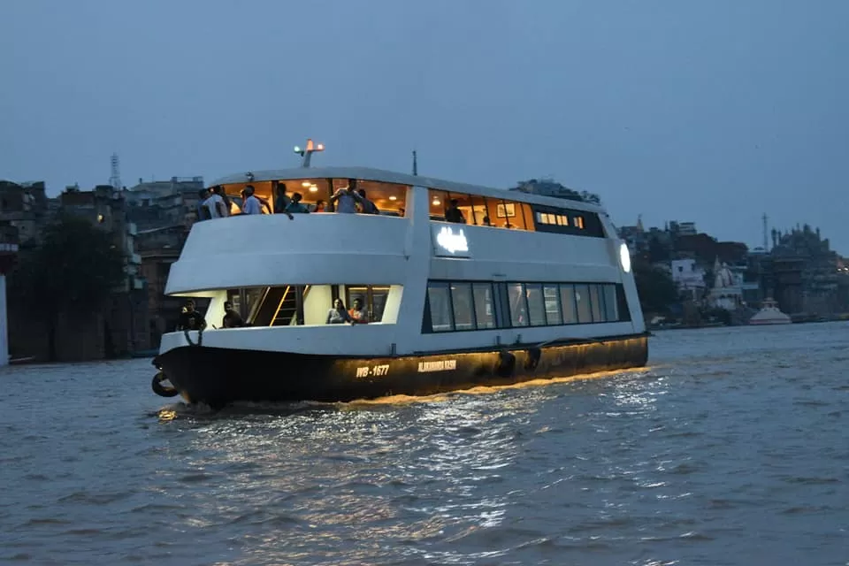Alaknanda Ship Varanasi