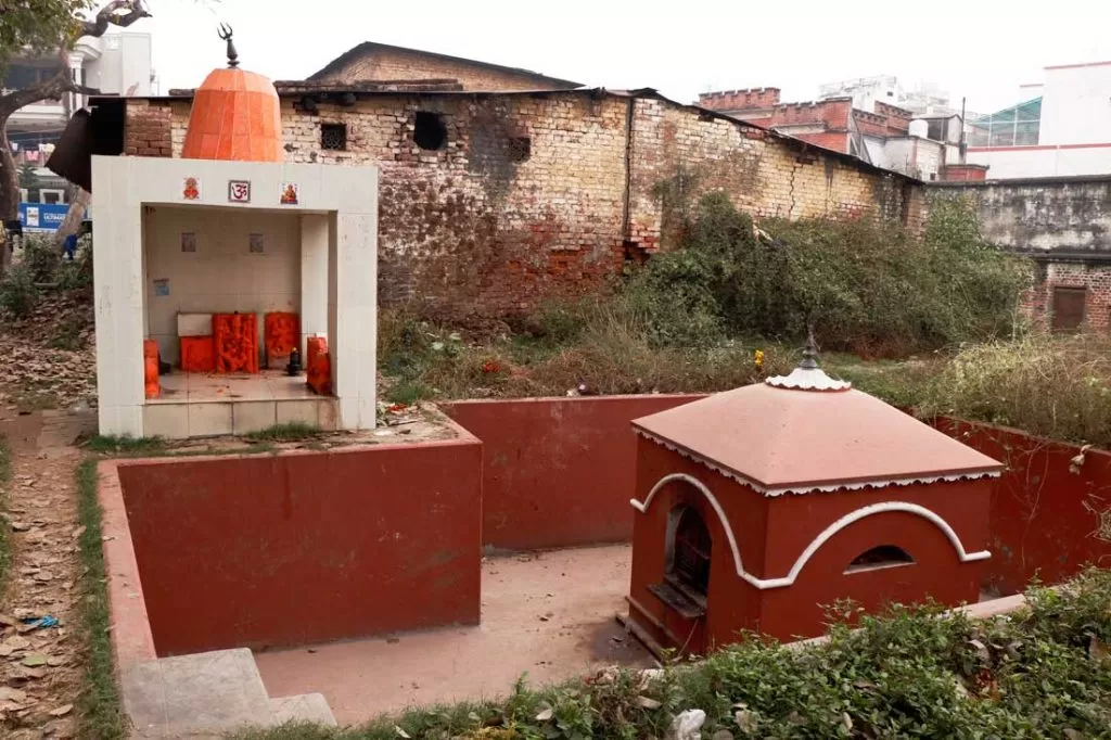 Samadhi Of Swami Gyananand