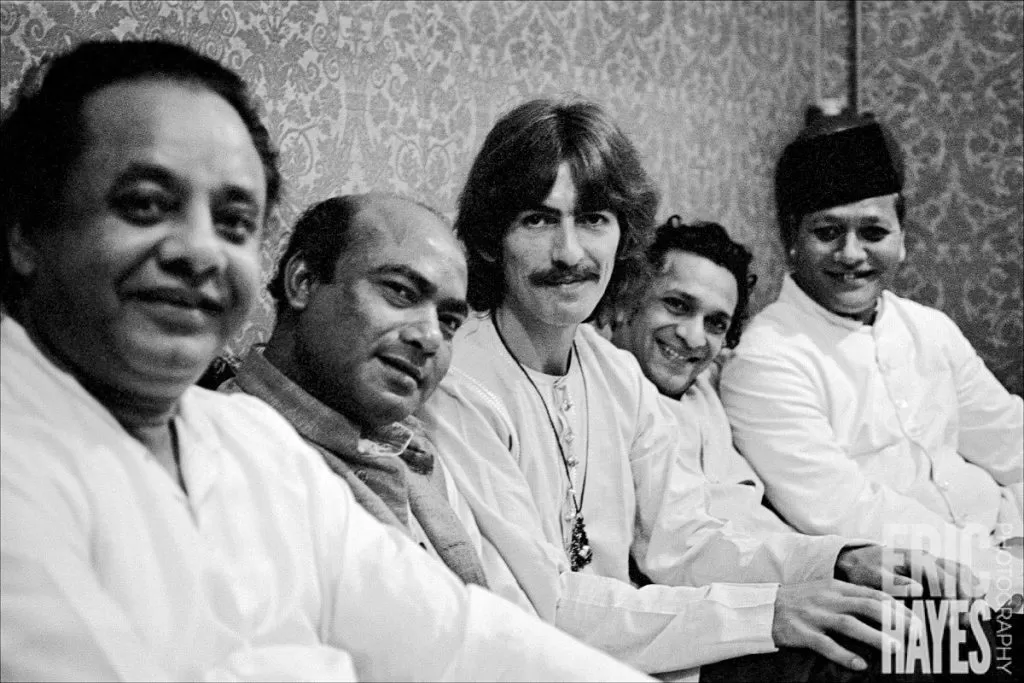 (l to r) - Ustad Alla Rakha (Tabla), Ustad Ali Akbar Khan (Sarod), George Harrison (lead guitarist The Beatles), Pandit Ravi Shankar (Sitar) & Ustad Bismillah Khan (Shehnai)