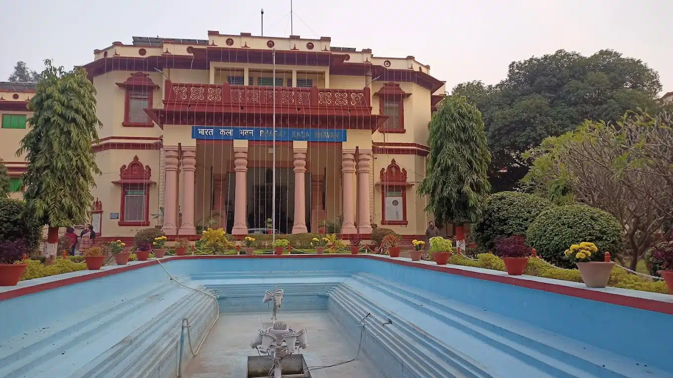 Bharat Kala Bhawan. Best museum in varanasi