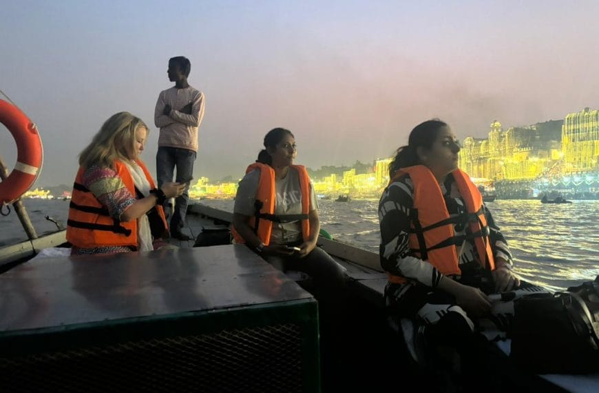 Dev diwali best boat tour