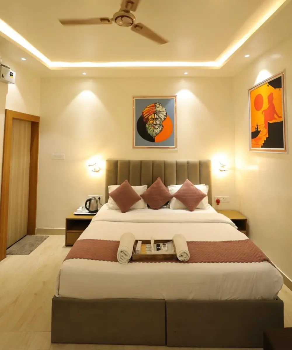 Budget clean hotel in varanasi