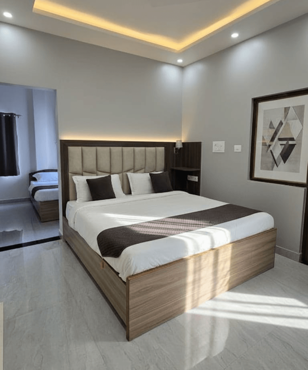 varanasi hotel booking online