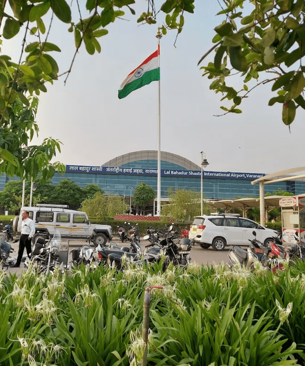 Varanasi Airport cab